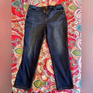 Simply Vera Wang Womens Jeans size 18